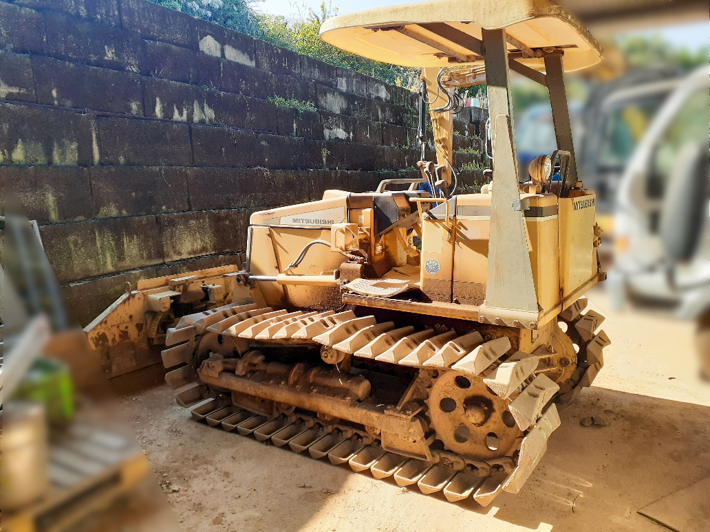 三菱 ブルドーザー
