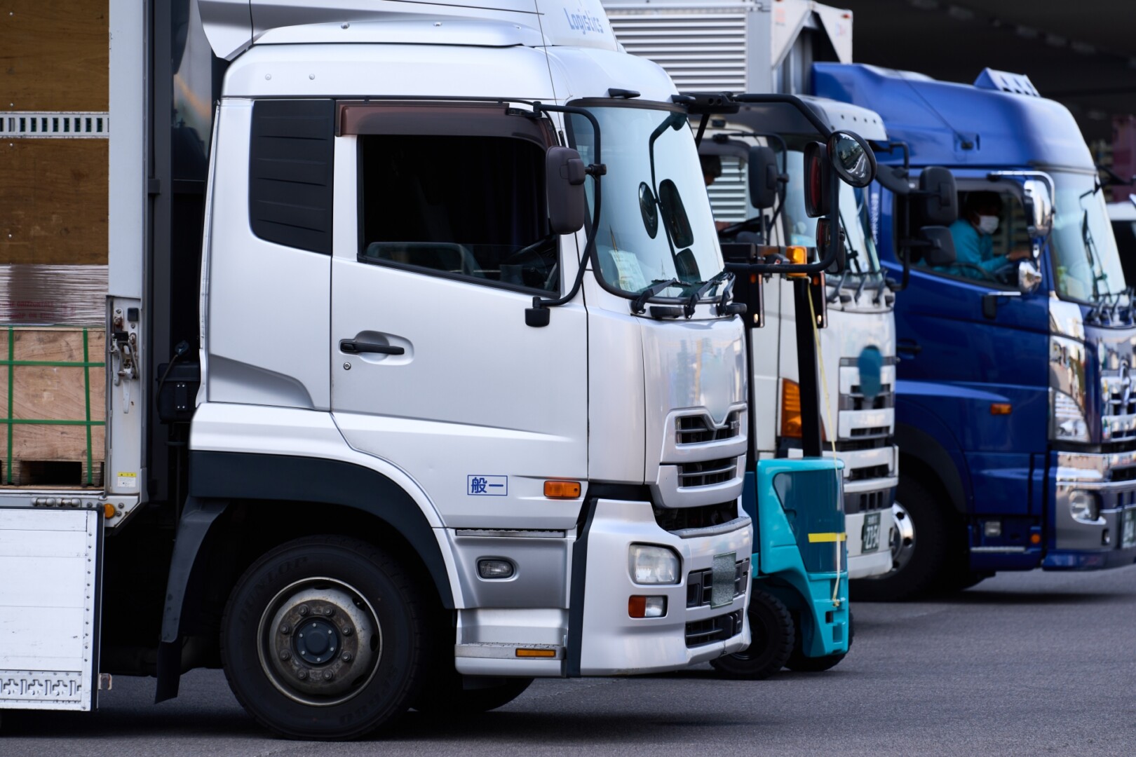 4tトラックの価格相場！車種やサイズもご紹介！   TRUCK BIZ