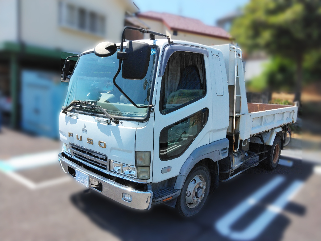 三菱ふそうファイターとは？優れた安全性や特徴を解説 - TRUCK BIZ