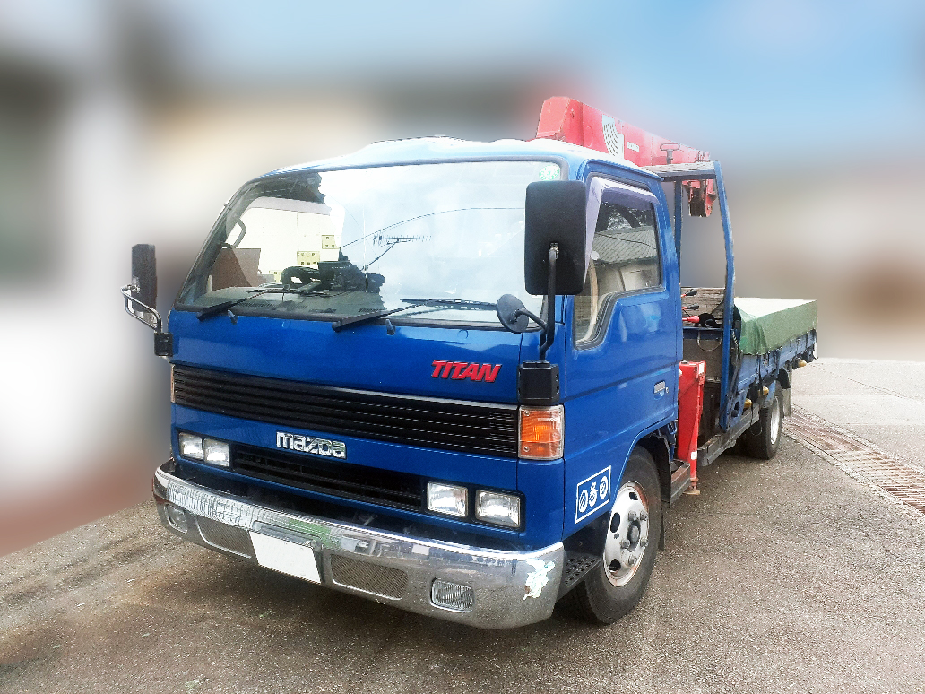 マツダの人気トラック「タイタン」とは？年式や特長を解説 - TRUCK BIZ