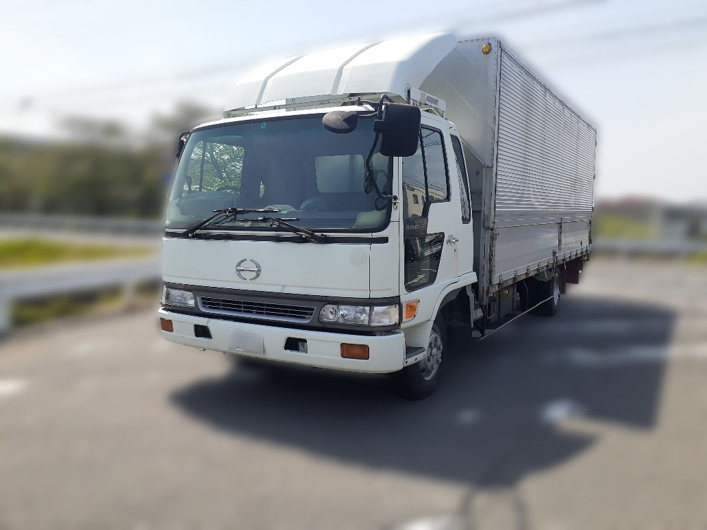 4t ウイングとは？開閉方法や代表的な車種まで解説 - TRUCK BIZ