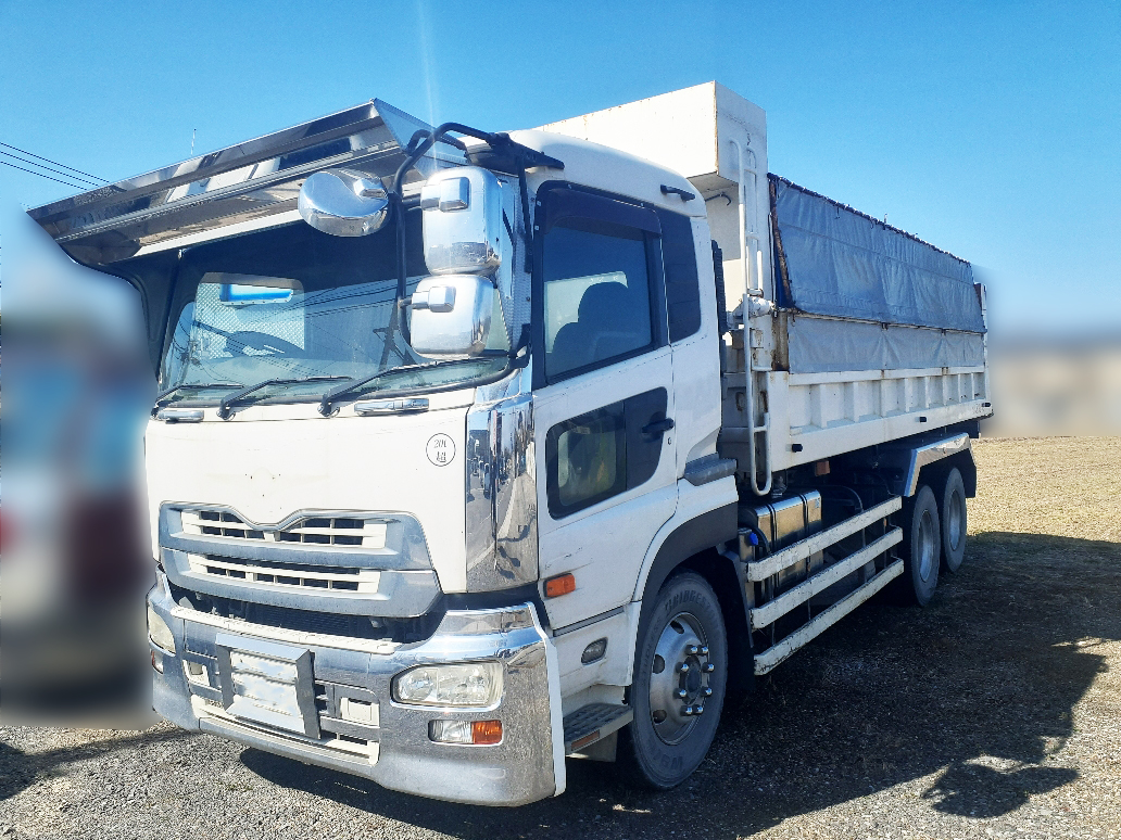 UDトラックスの新型クオンの馬力は？性能や特徴を解説 - TRUCK BIZ 