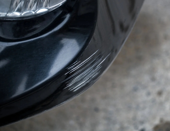 車の傷の修理代はいくら？　部位・状況別の相場や修理業者別の特徴、安く抑える方法を徹底解説！
