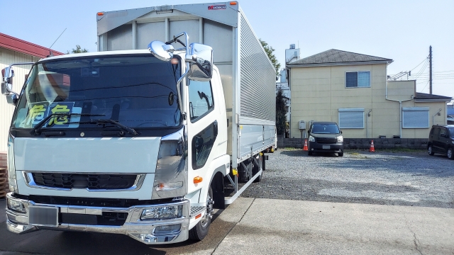 中型トラックの下取りとは？ 買取との違いやメリット・デメリットを徹底解説！