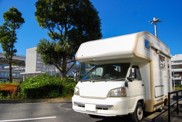 キャンピングカーが人気の理由とは？需要が伸びる背景と購入前のポイントを解説