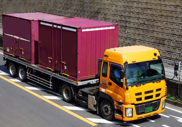 トレーラーの耐用年数は何年？減価償却・寿命・長持ちさせるコツまで徹底解説