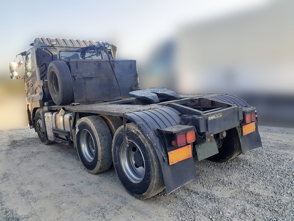 日産自動車 クオン ADG-GW4XKGの買取写真3