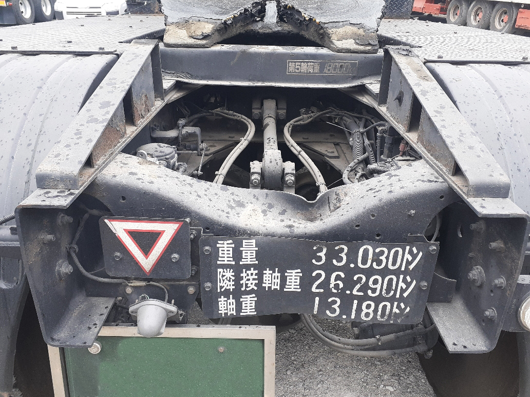 UDトラックス クオン ADG-GW4XLGの買取写真4