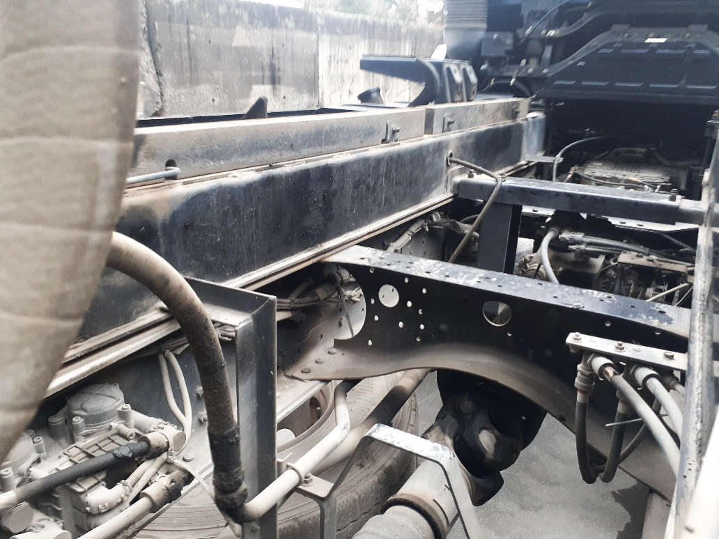 その他 クオン QKG-CW5YLの買取写真4