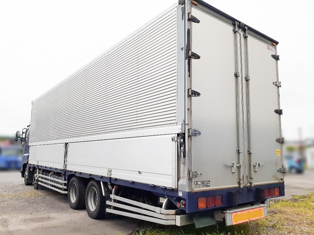 17プロフィアトラック | truckshop-kazariyaのブログ