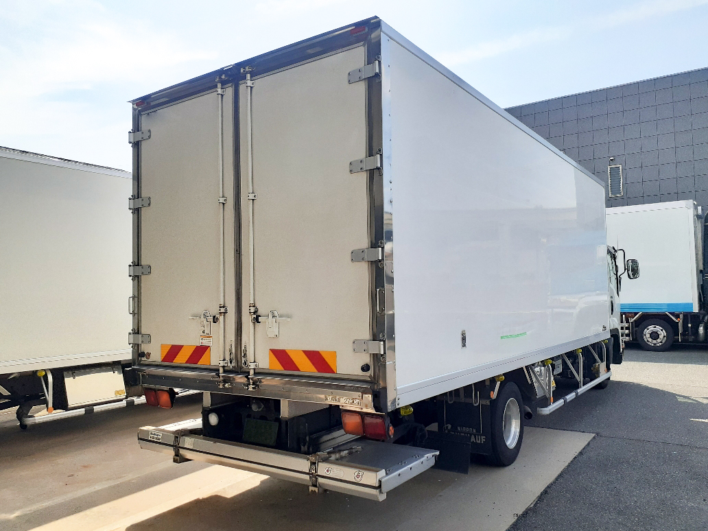 いすゞ フォワード TKG-FRR90S2の買取写真3