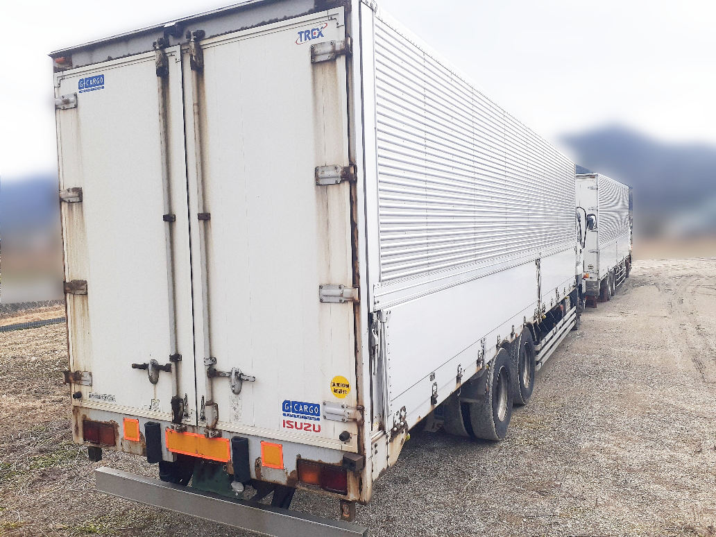 いすゞ ギガ LKG-CYL77Aの買取写真3