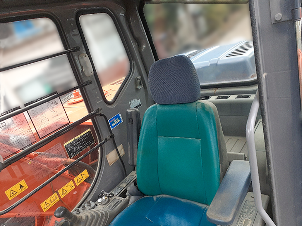 日立 油圧ショベル(ユンボ・バックホー) ZX120の買取写真5