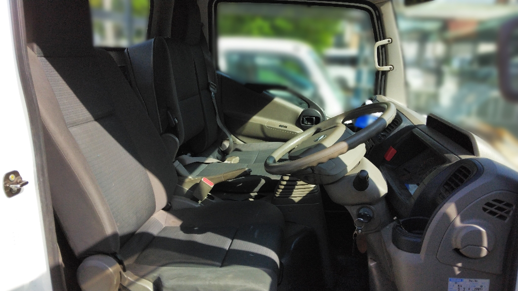 日産自動車 アトラス CBF-SQ2F24の買取写真5