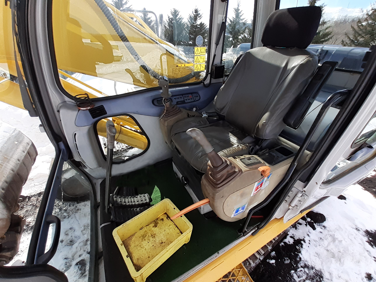 住友 油圧ショベル(ユンボ・バックホー) SH200-3の買取写真5