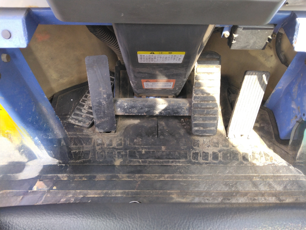 日立 ホイールローダー LX20-7の買取写真5