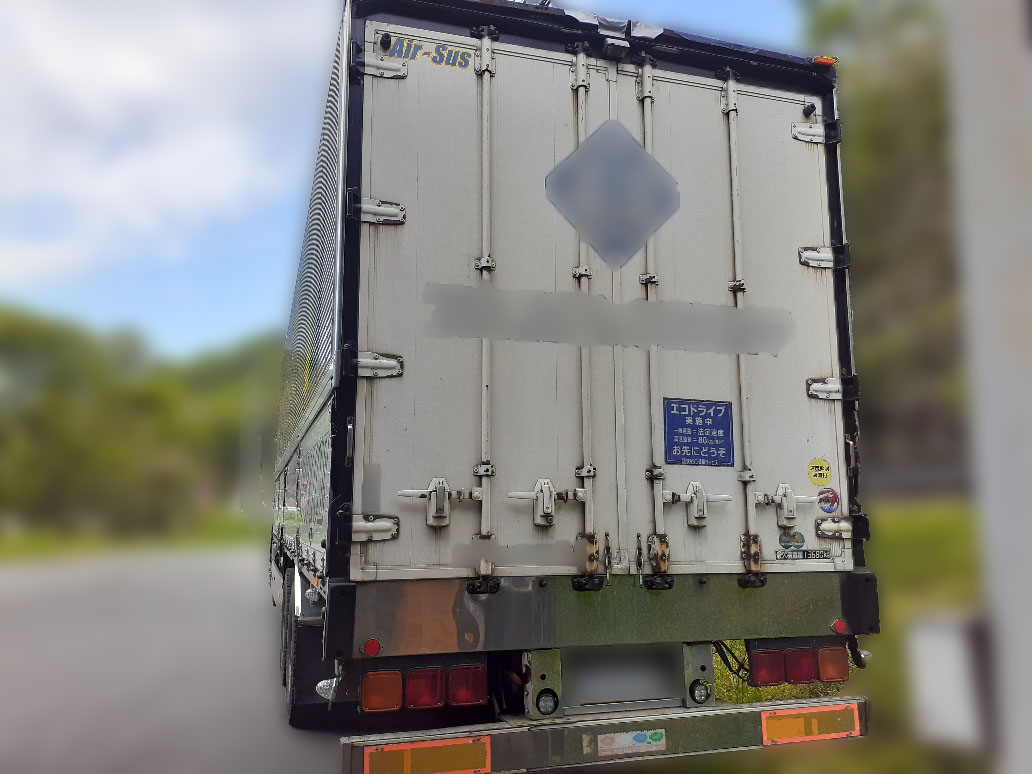 UDトラックス クオン ADG-CD4ZAの買取写真3