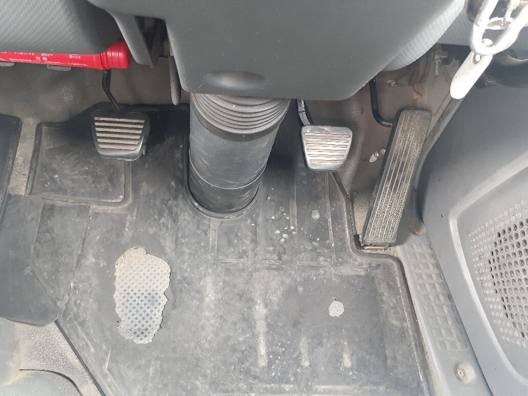 いすゞ エルフ BKG-NKR85ANの買取写真4