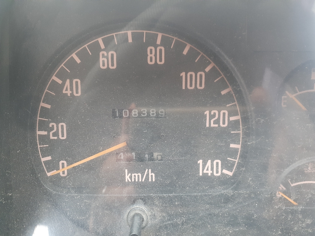 いすゞ ジャストン KC-NRR33K2Gの買取写真4