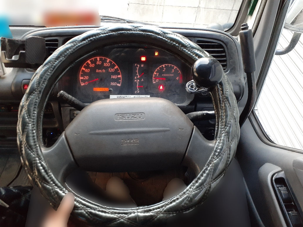 いすゞ エルフ PB-NKR81ADの買取写真4