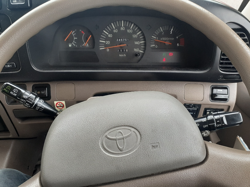 トヨタ コースター KC-HDB51の買取写真4