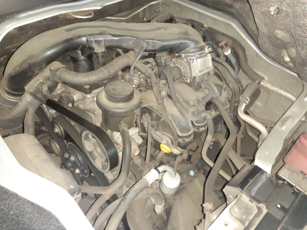 トヨタ ハイエース CBF-TRH228Bの買取写真5