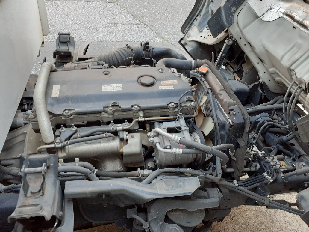 いすゞ エルフ PB-NKR81ADの買取写真5