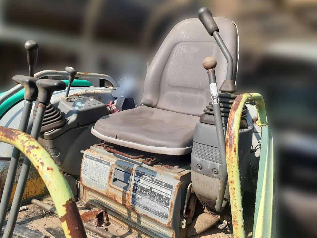 ヤンマー 油圧ショベル(ユンボ・バックホー) VIO30-3の買取写真4