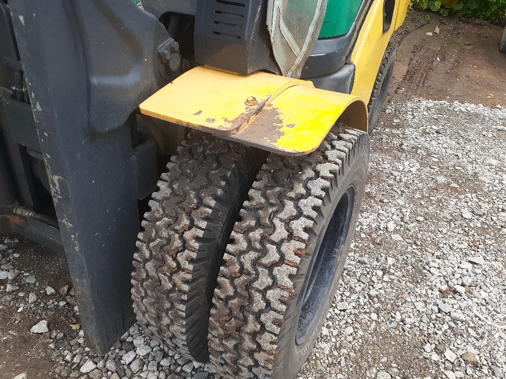 コマツ フォークリフト FD35AT-16の買取写真5