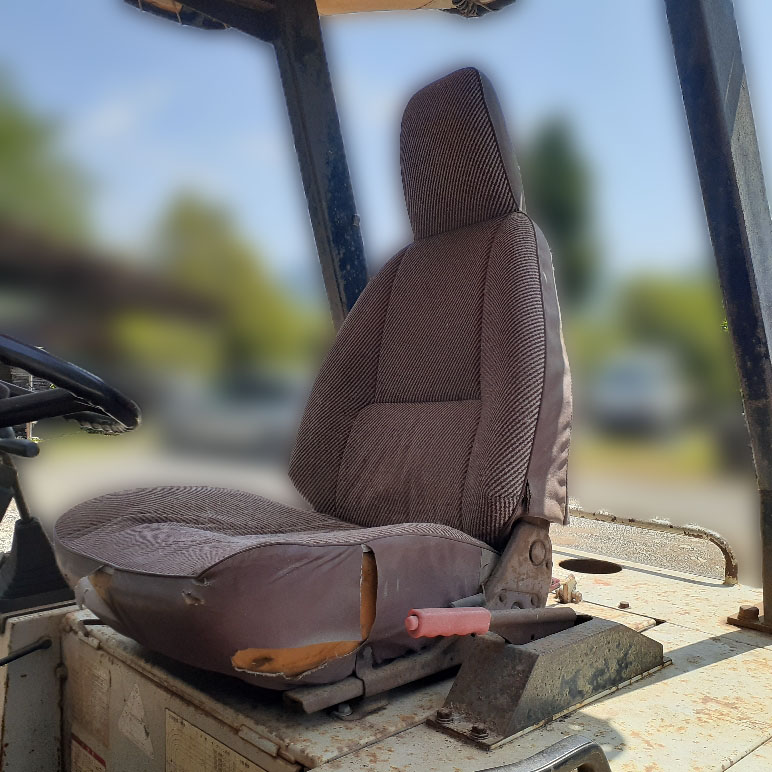 日立 タイヤショベル LX30の買取写真4