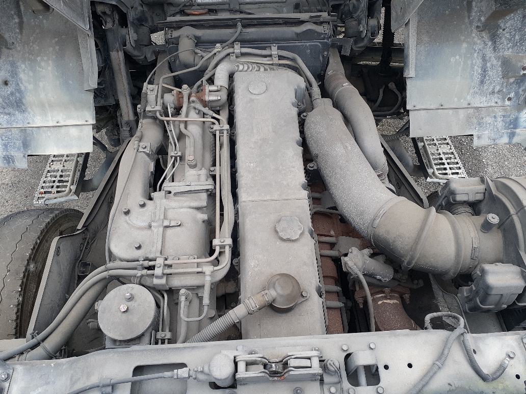 いすゞ ギガ KL-CYM51Q4の買取写真5