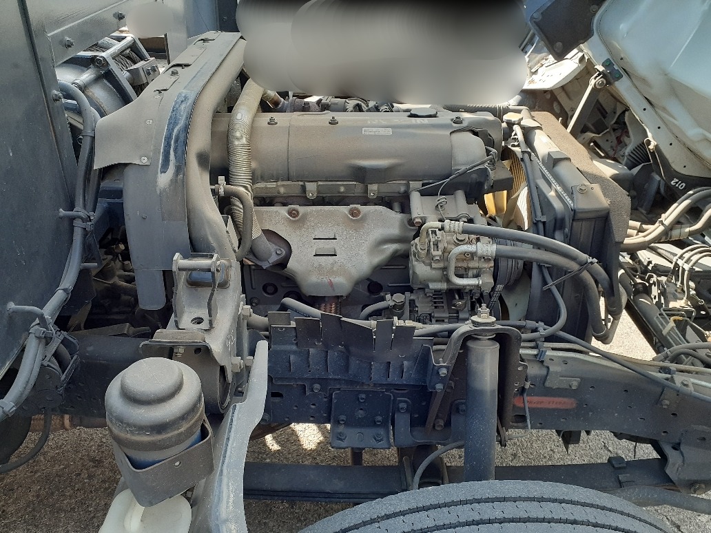 日産自動車 アトラス KK-APR72PVの買取写真5