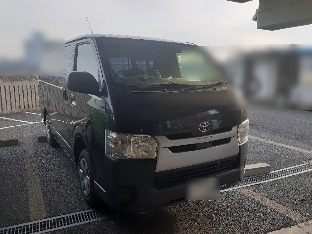 トヨタ レジアスエース CBF-TRH200Vの買取写真1
