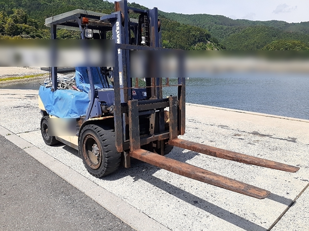 コマツ FD30T-12 FD30T-12の買取写真1