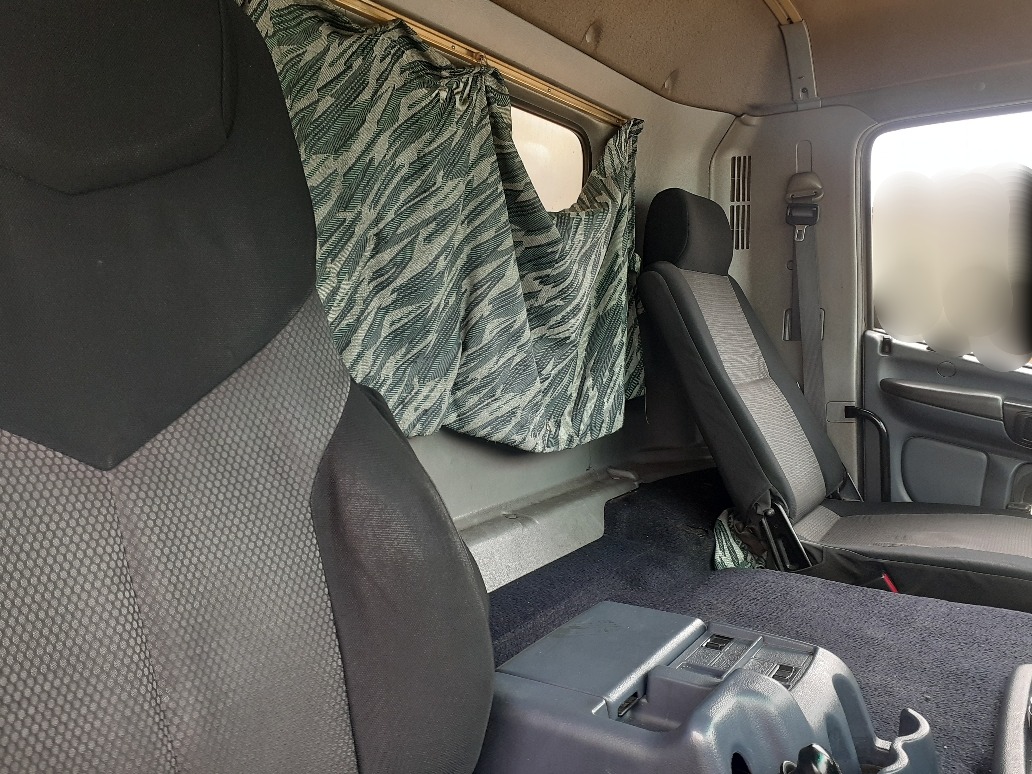 日野 プロフィア PK-FN2PWJGの買取写真4