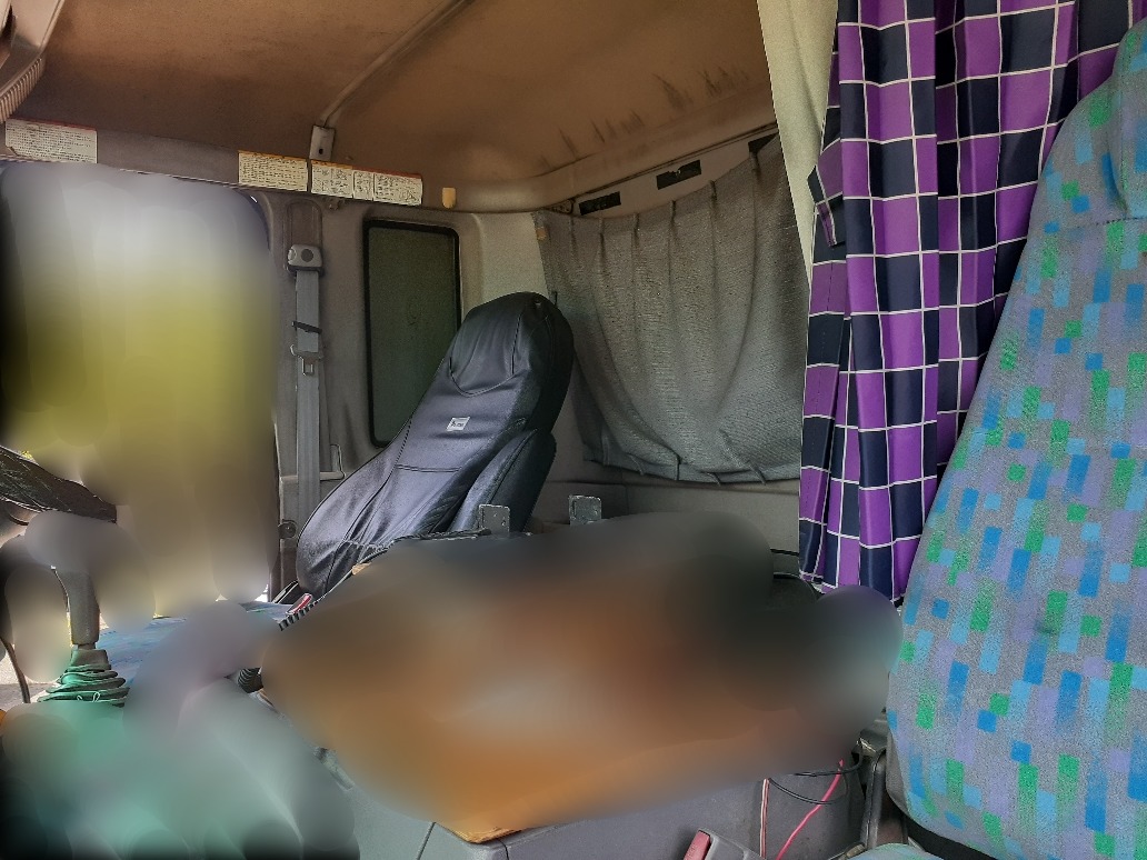 日野 プロフィア KC-FS1KKEAの買取写真4