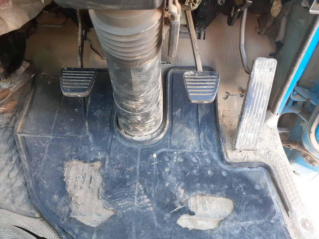 いすゞ エルフ KK-NKR71EDの買取写真4