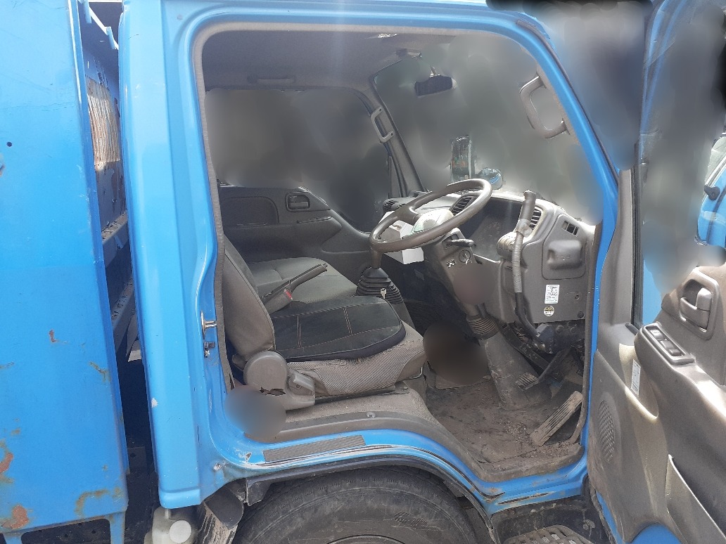 いすゞ エルフ KC-NKR71EDの買取写真4