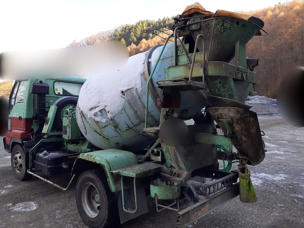 いすゞ ジャストン KK-NRR35C4の買取写真3