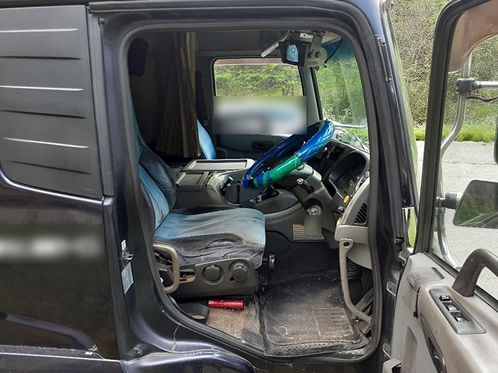 UDトラックス クオン ADG-CD4ZAの買取写真4