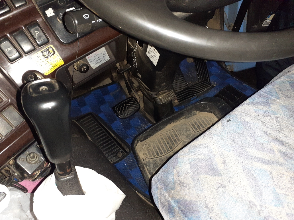 その他 ビックサム KC-CW53AHUDの買取写真4