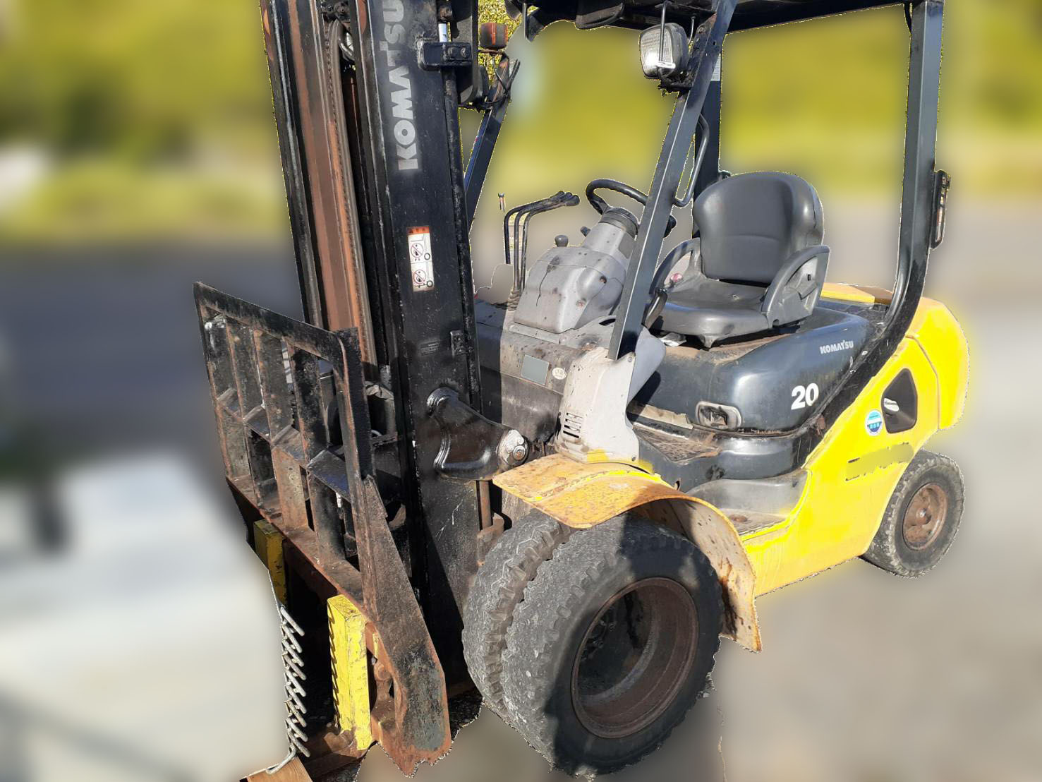 コマツ フォークリフト FD20C-17の買取写真4