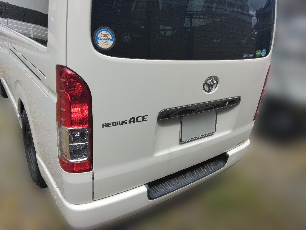 トヨタ レジアスエース CBF-TRH200Vの買取写真3