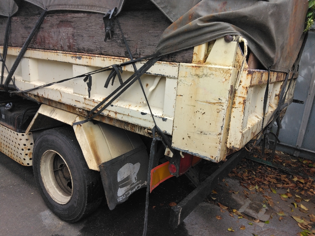 いすゞ フォワード KK-FRR35D4の買取写真3