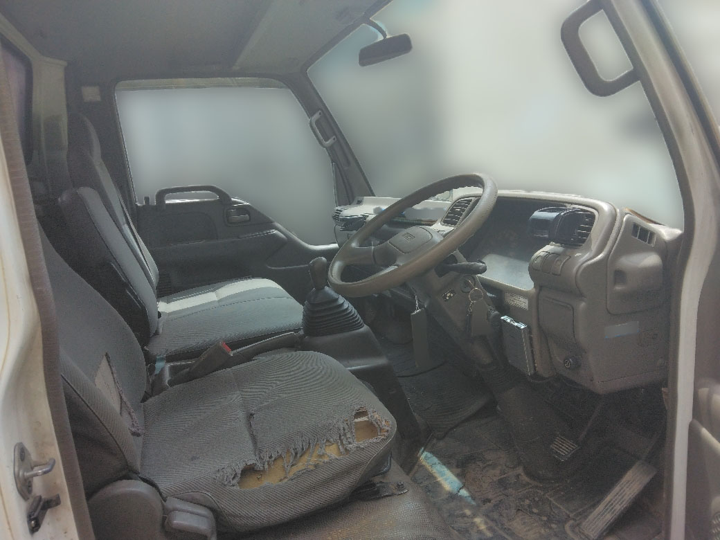 いすゞ エルフ U-NPR70LYRの買取写真4