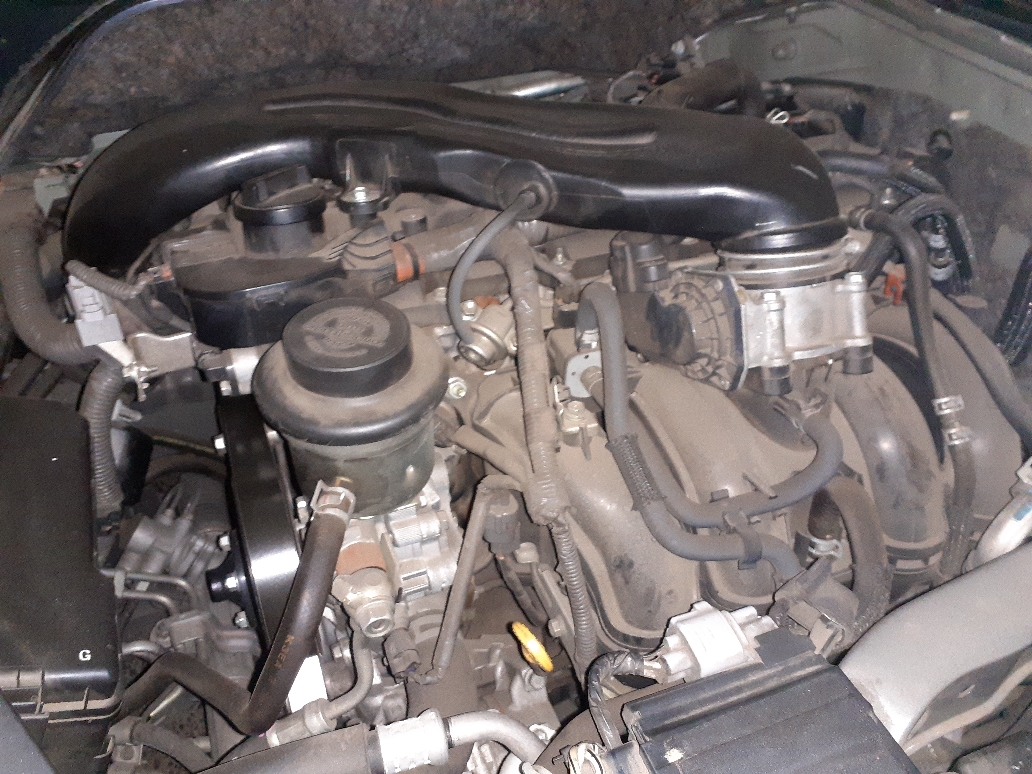 トヨタ ハイエース CBF-TRH200Vの買取写真5