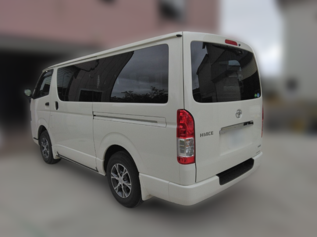 トヨタ ハイエース QDF-GDH206Vの買取写真3