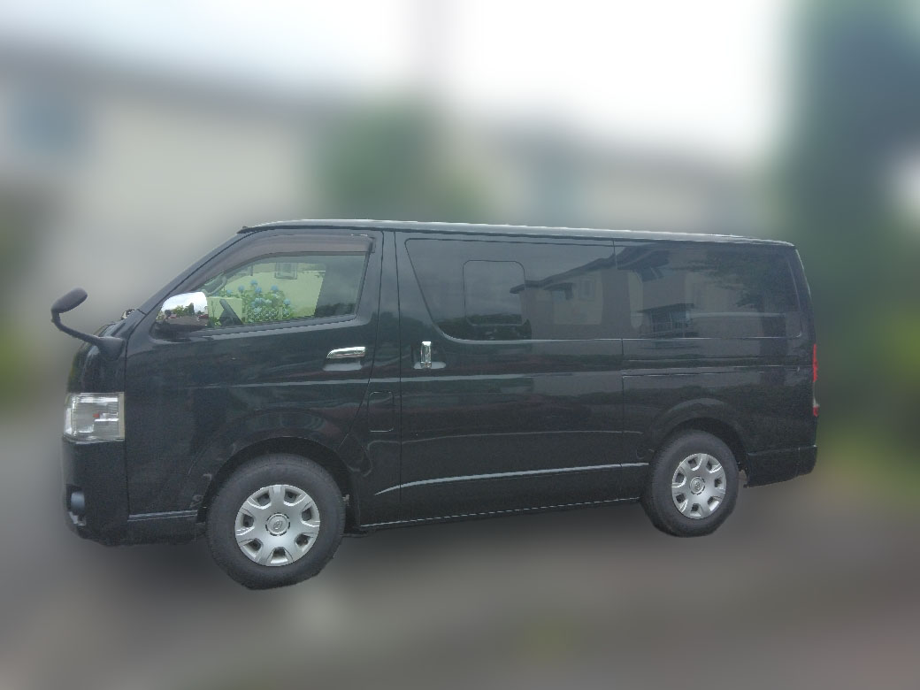 トヨタ ハイエース CBF-TRH200Vの買取写真3