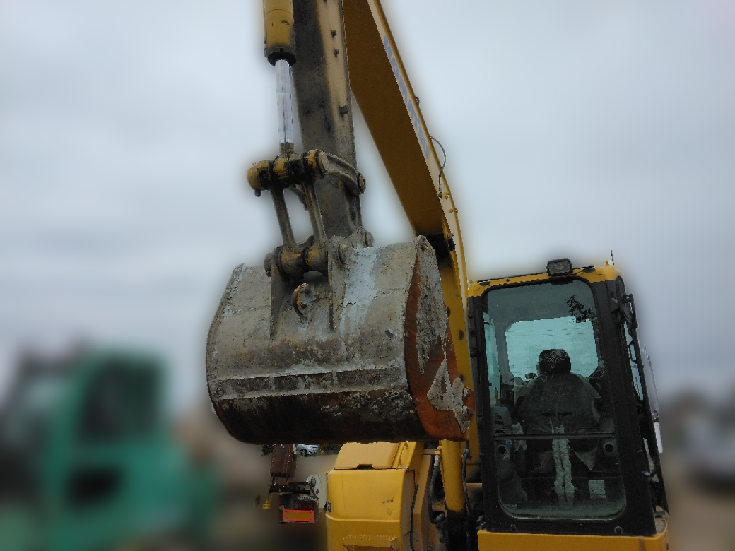 コマツ 油圧ショベル PC78US-10の買取写真3