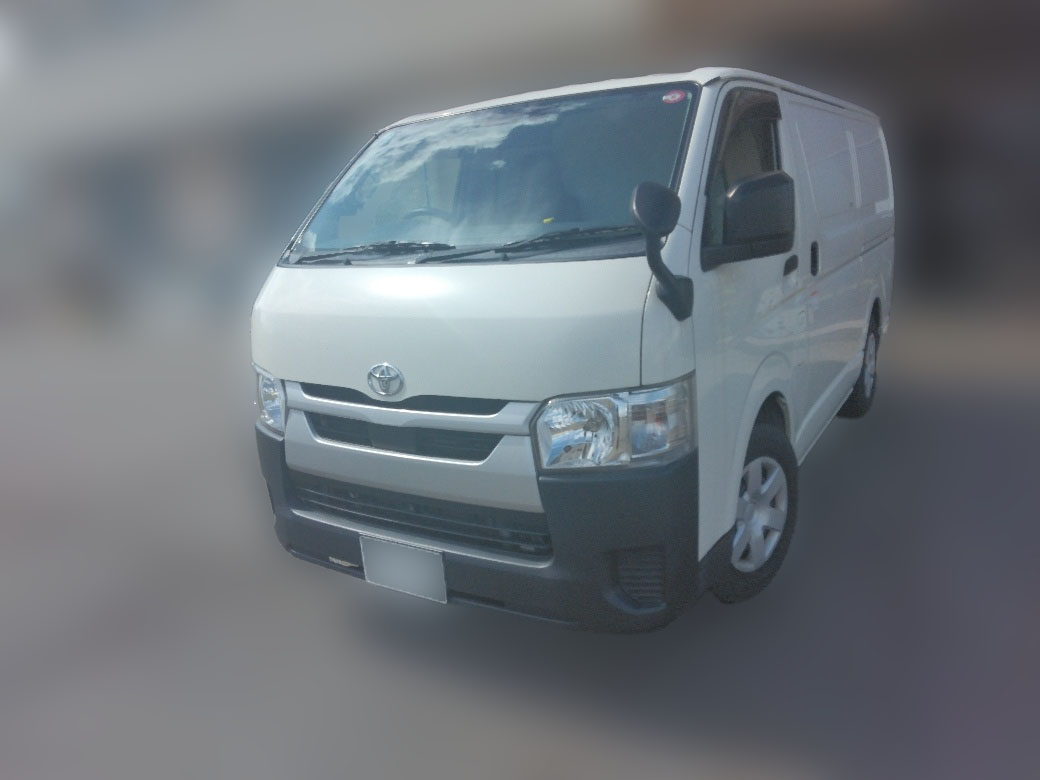 トヨタ ハイエース QDF-GDH201Vの買取写真3